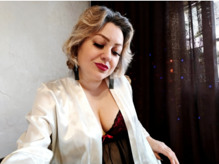 Klikni zde a chatuj s modelkou! MissisAmie